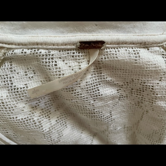 Free People Crochet Lace Oaxaca Embroidered Beach Top Boho Shirt S P - Picture 8 of 11